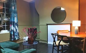 Greenwich London 1930S Retro Flat